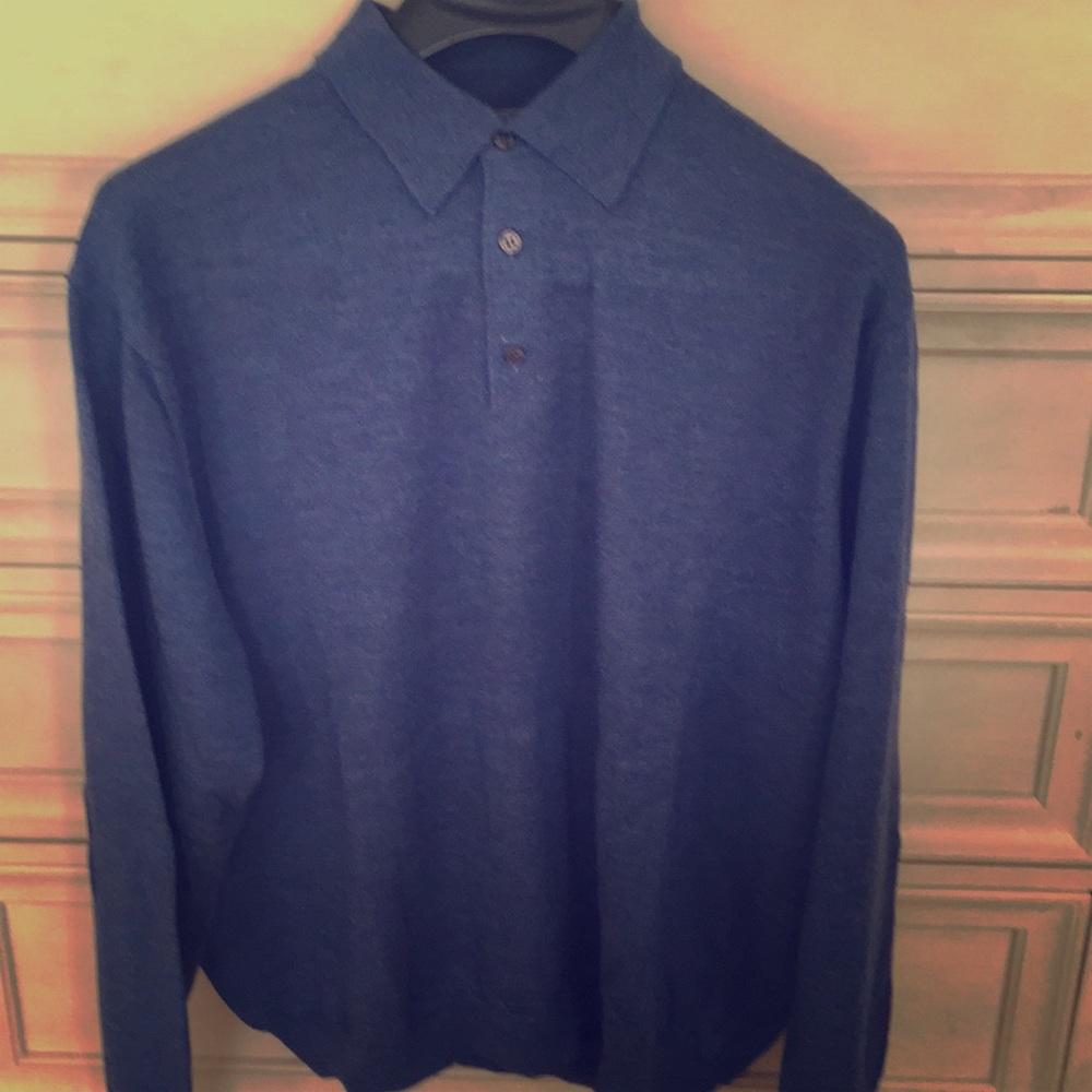 Men’s polo sweater